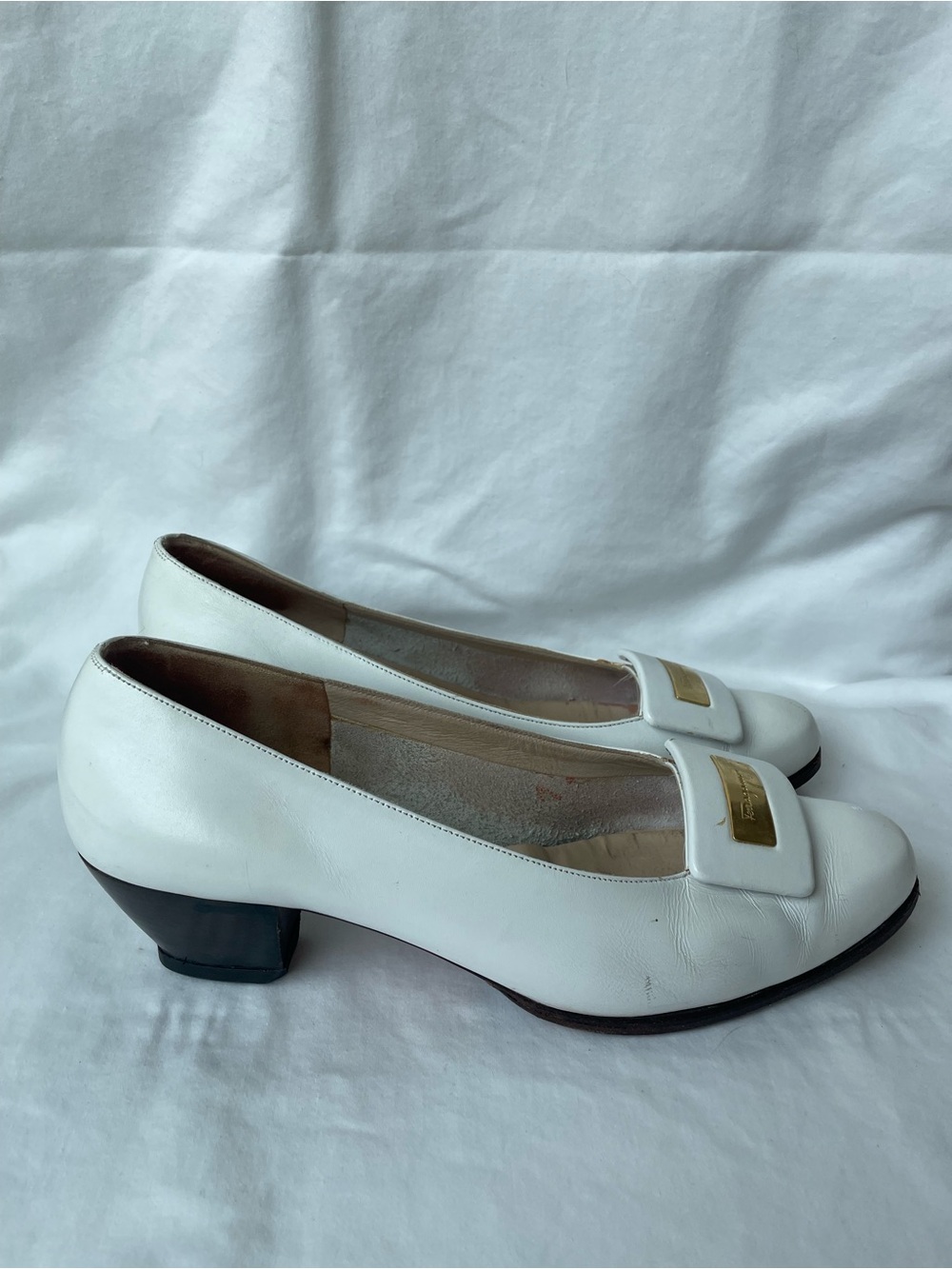 Vintage Ferragamo White Leather Buckle Kitten Heels